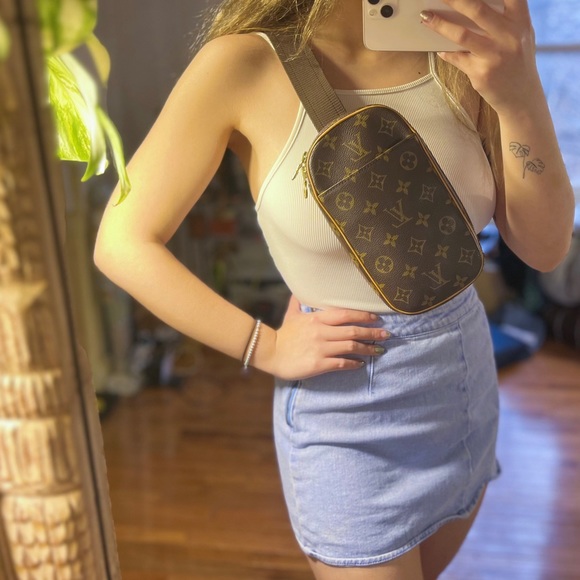 Authentic Louis Vuitton Gange bum bag Fanny pack - Picture 7 of 16